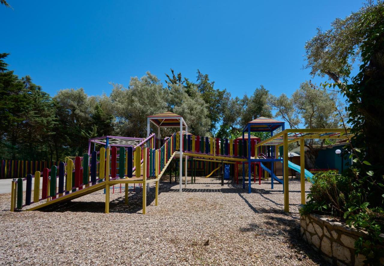 Villaggio Maistro Agios Ioannis  Luaran gambar