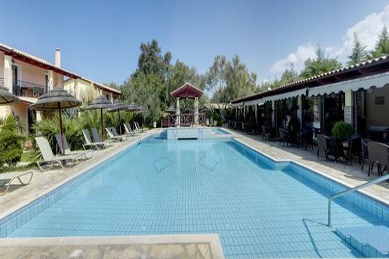 Villaggio Maistro Agios Ioannis  Luaran gambar